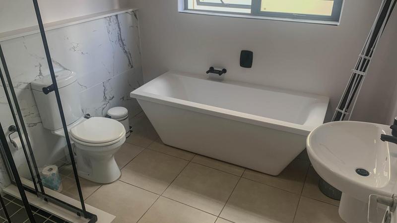 3 Bedroom Property for Sale in Sandown Western Cape